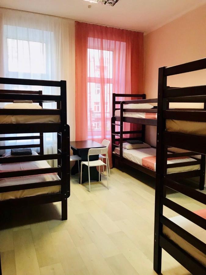 Hostel U-Compass Kijów Zewnętrze zdjęcie