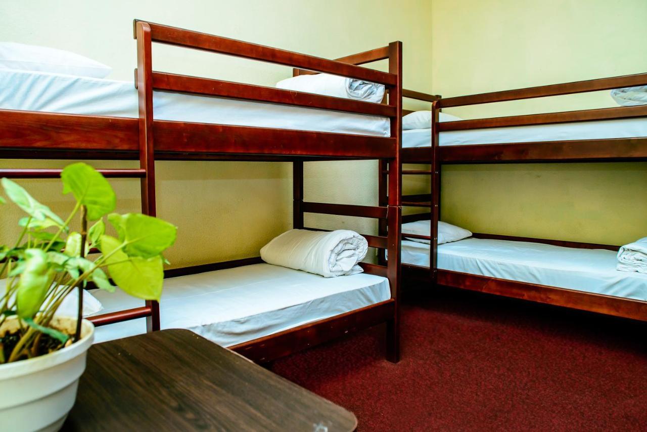 Hostel U-Compass Kijów Zewnętrze zdjęcie