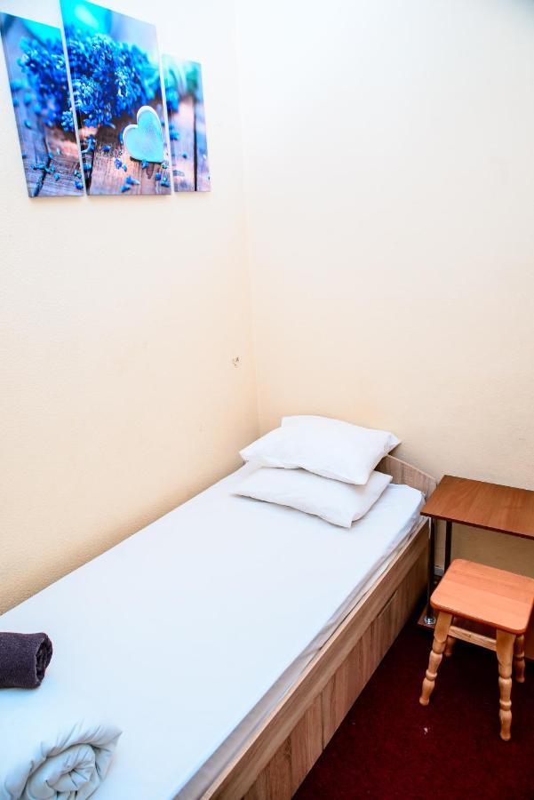 Hostel U-Compass Kijów Zewnętrze zdjęcie