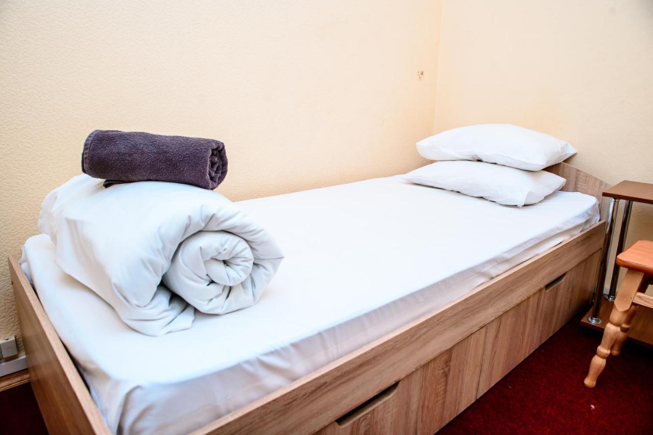 Hostel U-Compass Kijów Zewnętrze zdjęcie